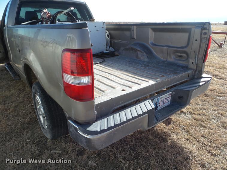 image for item DA7565 2004 Ford F150 pickup truck