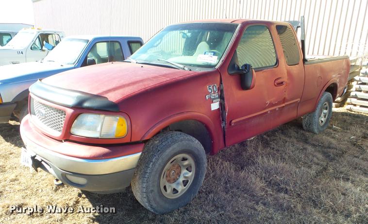 image for item DA7574 1999 Ford F250 SuperCab pickup truck