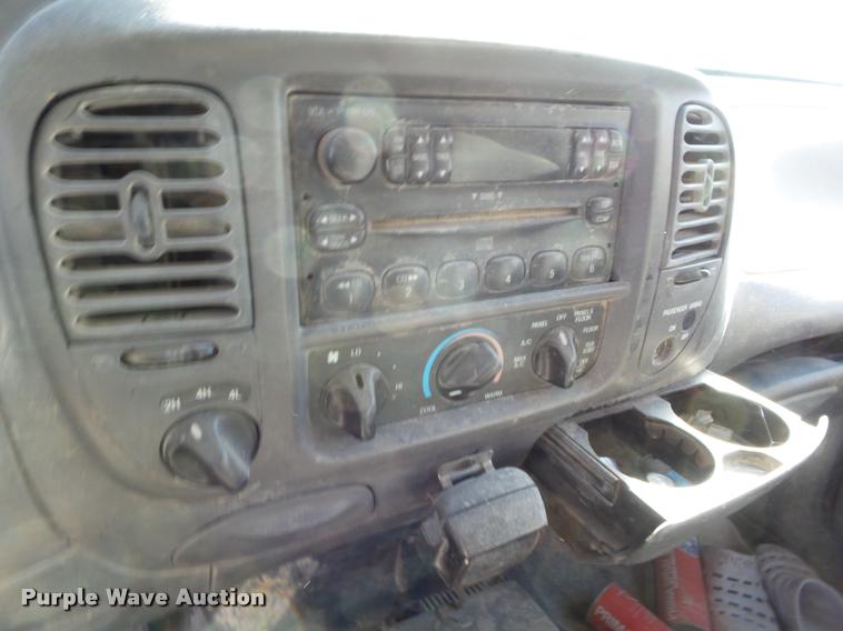 image for item DA7574 1999 Ford F250 SuperCab pickup truck