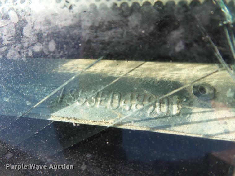 image for item DA7577 2003 Ford F250 Super Duty SuperCab pickup truck