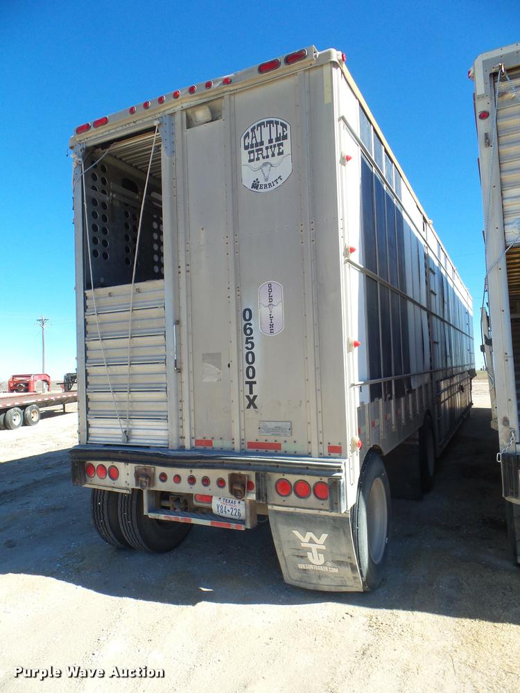 image for item DA7580 2006 Merritt livestock trailer