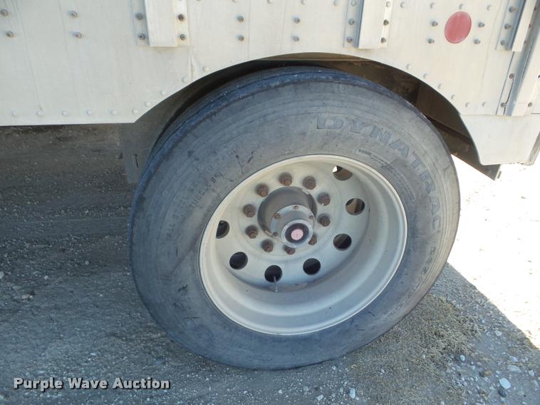 image for item DA7580 2006 Merritt livestock trailer