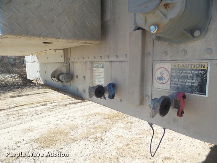 image for item DA7581 2008 Wilson PSDCL-408P livestock trailer