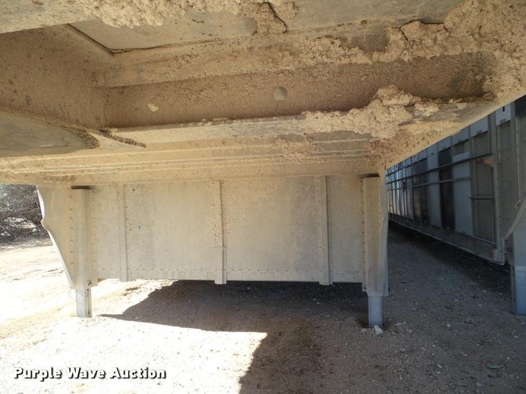 image for item DA7581 2008 Wilson PSDCL-408P livestock trailer