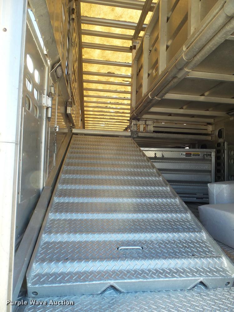 image for item DA7581 2008 Wilson PSDCL-408P livestock trailer