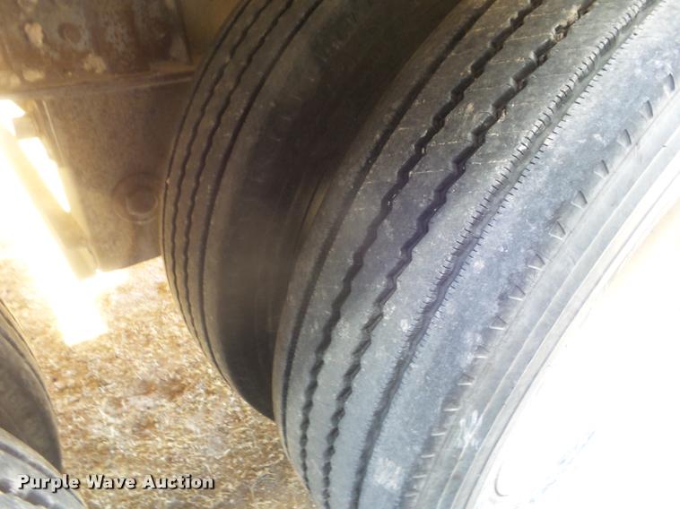 image for item DA7581 2008 Wilson PSDCL-408P livestock trailer