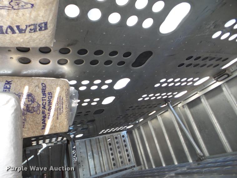 image for item DA7582 2009 Merritt livestock trailer