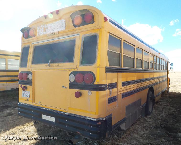 image for item DA7594 1997 International 3800 school bus