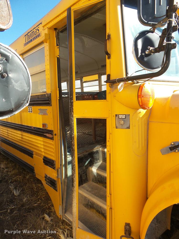 image for item DA7596 1996 International 3800 school bus