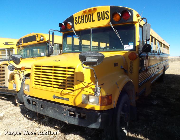 image for item DA7599 1996 International 3800 school bus