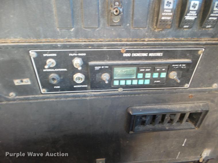 image for item DA7599 1996 International 3800 school bus