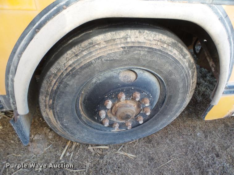 image for item DA7603 1994 Blue Bird TC2000 school bus