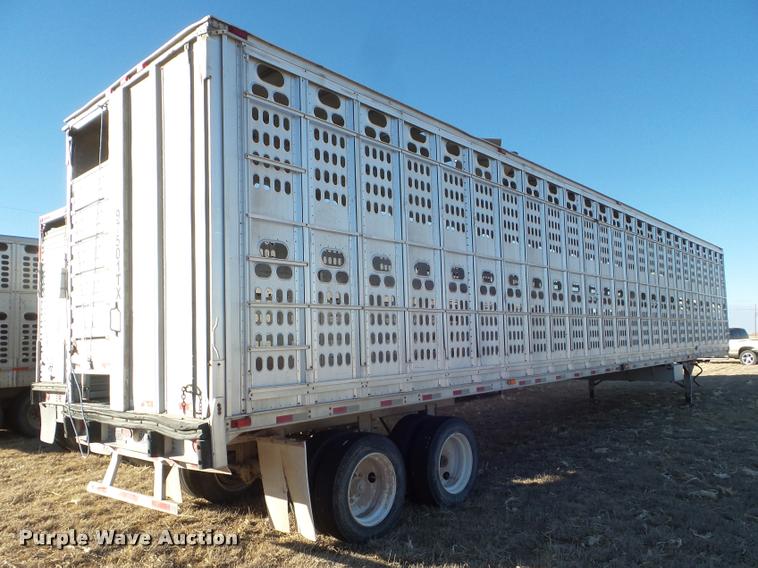 image for item DA7605 1997 Barrett 97L9884 livestock trailer