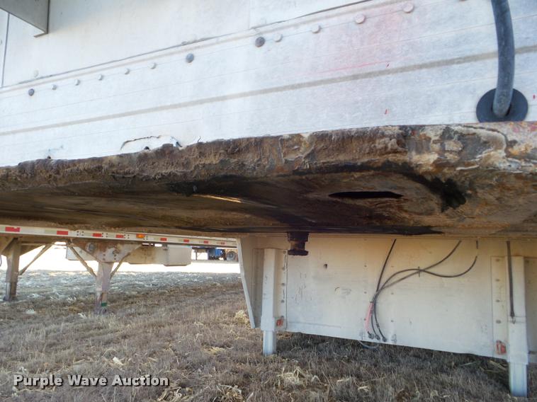 image for item DA7606 1992 Eby livestock trailer