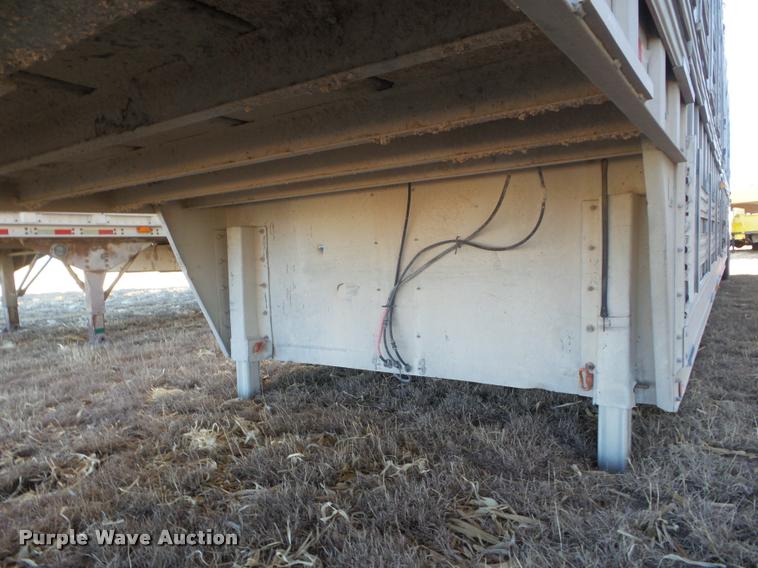 image for item DA7606 1992 Eby livestock trailer