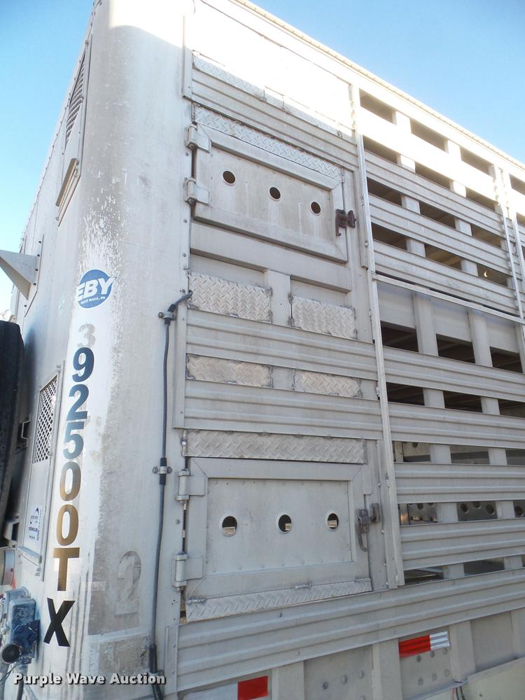 image for item DA7606 1992 Eby livestock trailer