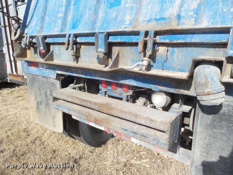 image for item DA7619 1995 Wabo refuse trailer