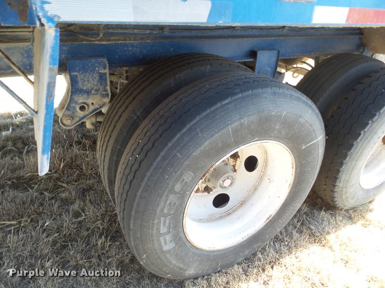 image for item DA7619 1995 Wabo refuse trailer