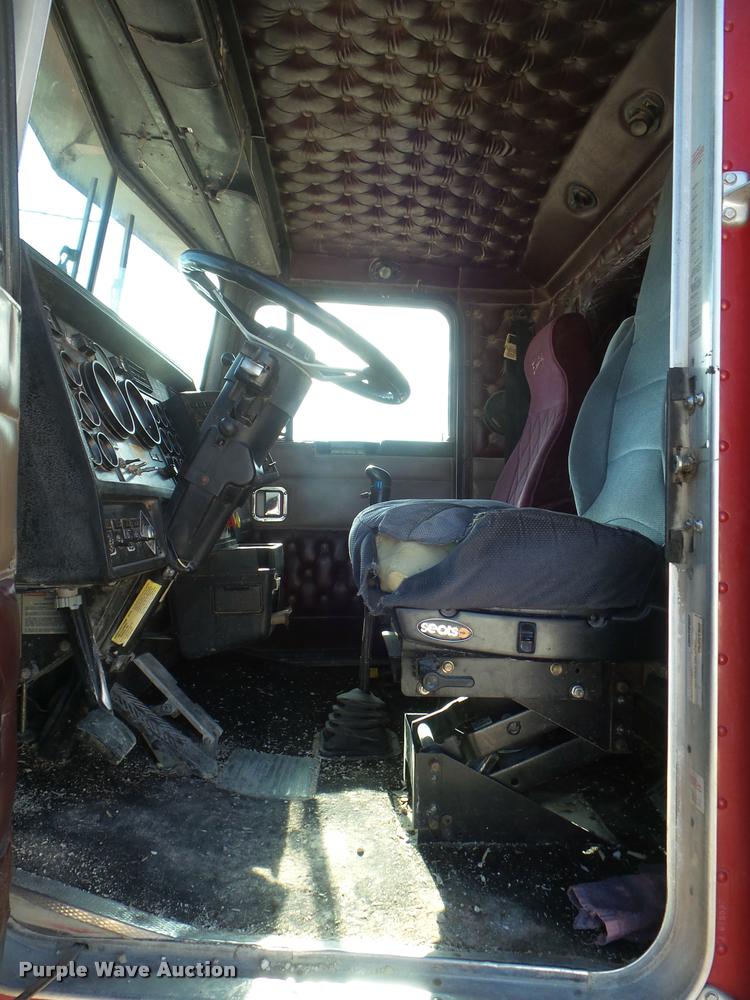 image for item DA7620 1996 Kenworth W900 semi truck