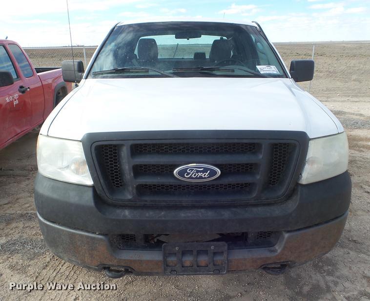image for item DA7622 2005 Ford F150 SuperCab pickup truck