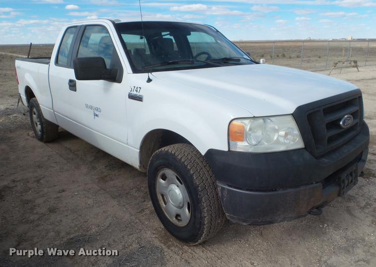 image for item DA7622 2005 Ford F150 SuperCab pickup truck