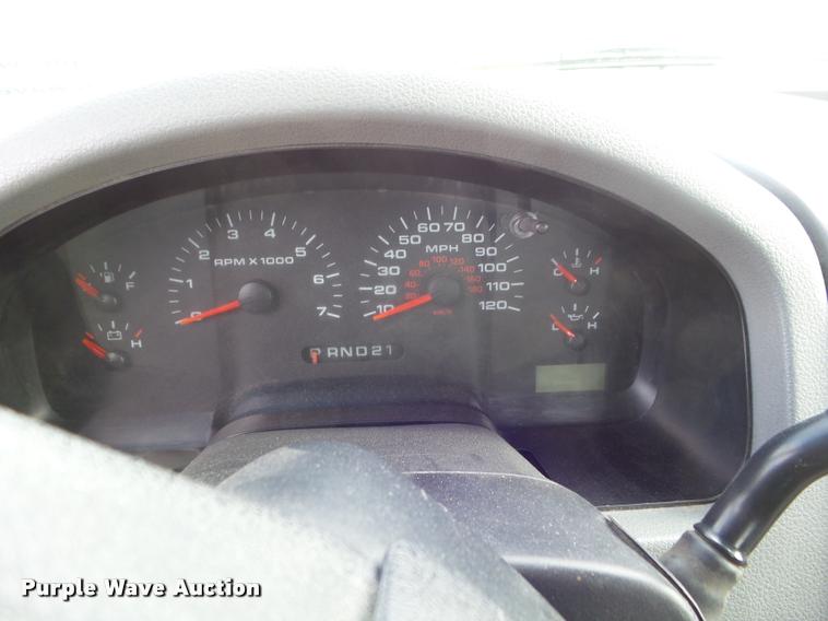 image for item DA7622 2005 Ford F150 SuperCab pickup truck