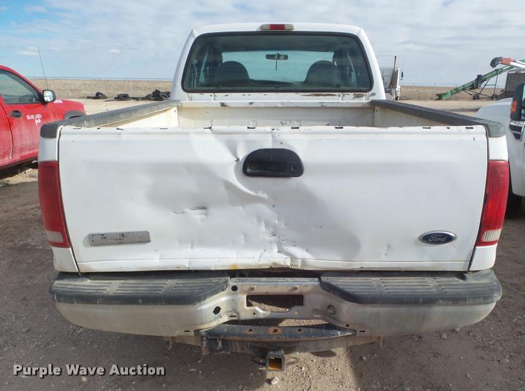 image for item DA7624 2006 Ford F250 Super Duty SuperCab pickup truck