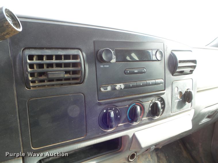 image for item DA7624 2006 Ford F250 Super Duty SuperCab pickup truck