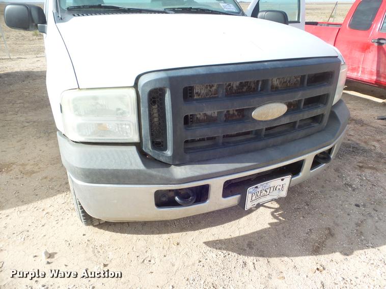 image for item DA7624 2006 Ford F250 Super Duty SuperCab pickup truck