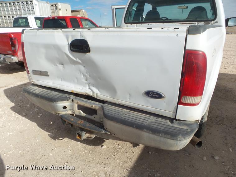 image for item DA7624 2006 Ford F250 Super Duty SuperCab pickup truck