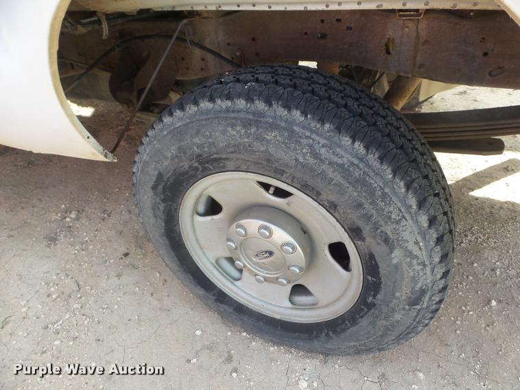 image for item DA7624 2006 Ford F250 Super Duty SuperCab pickup truck