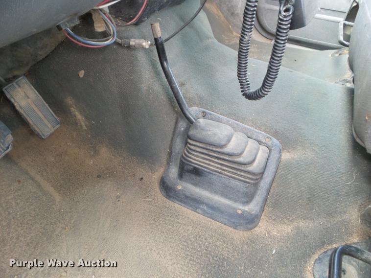 image for item DA7626 2004 Ford F250 Super Duty SuperCab pickup truck