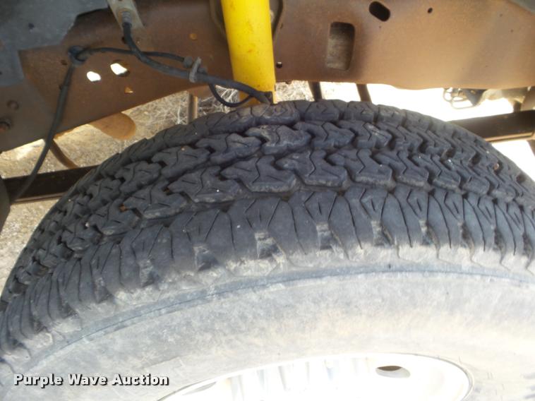 image for item DA7626 2004 Ford F250 Super Duty SuperCab pickup truck