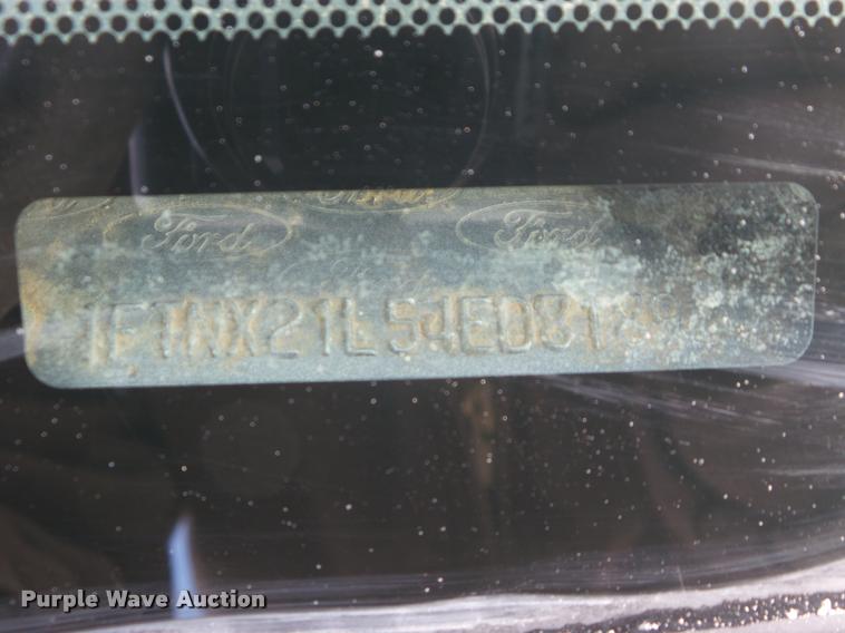 image for item DA7626 2004 Ford F250 Super Duty SuperCab pickup truck