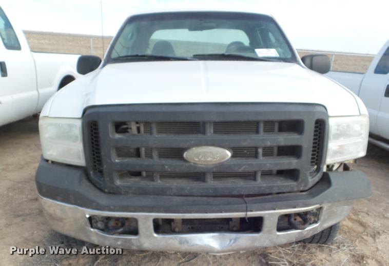 image for item DA7627 2007 Ford F250 Super Duty SuperCab pickup truck