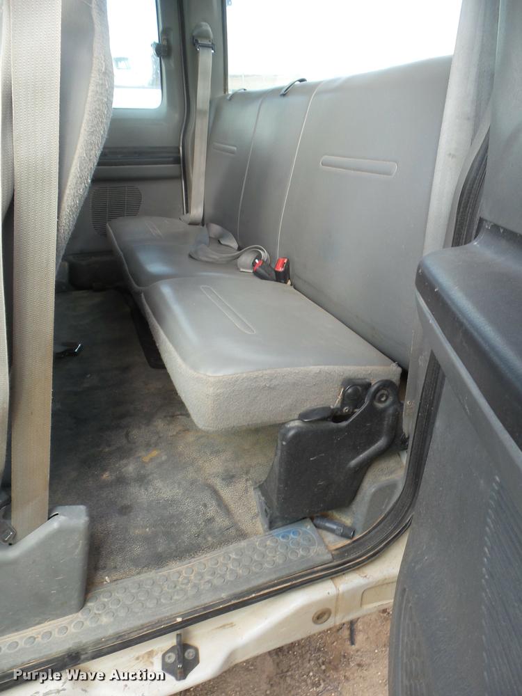 image for item DA7627 2007 Ford F250 Super Duty SuperCab pickup truck