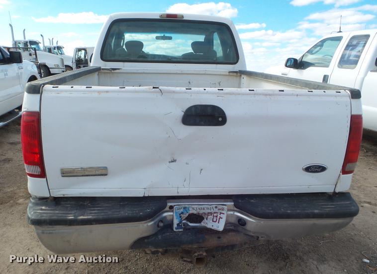 image for item DA7629 2005 Ford F250 Super Duty SuperCab pickup truck