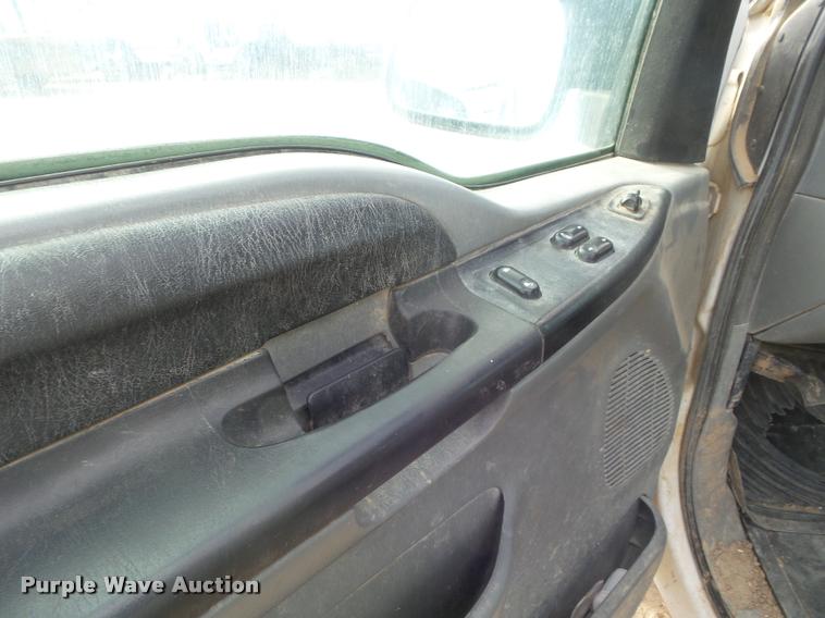 image for item DA7629 2005 Ford F250 Super Duty SuperCab pickup truck