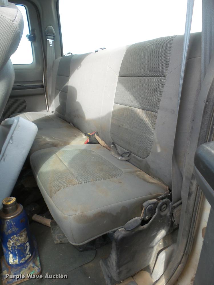 image for item DA7629 2005 Ford F250 Super Duty SuperCab pickup truck