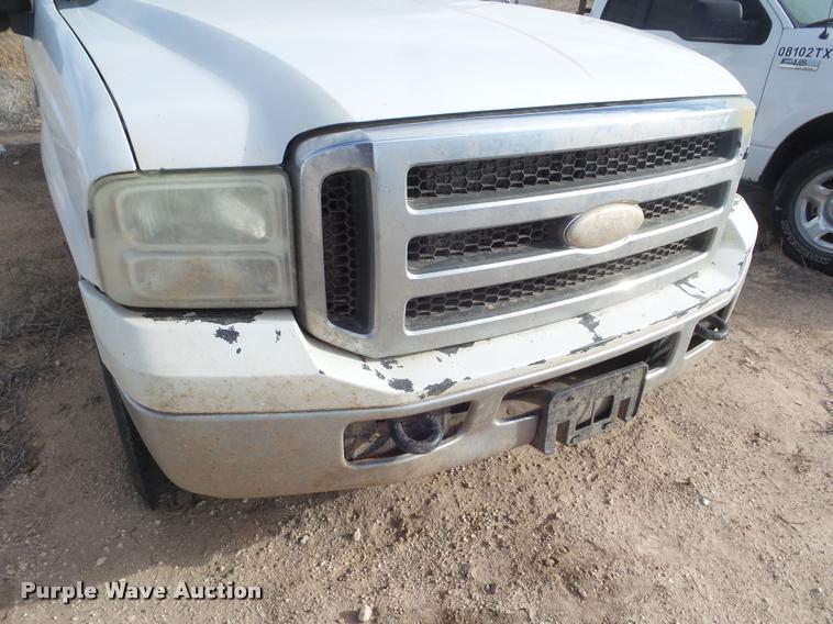 image for item DA7629 2005 Ford F250 Super Duty SuperCab pickup truck