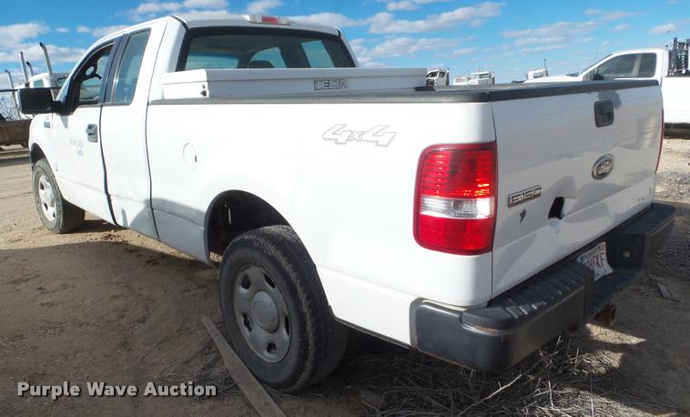 image for item DA7631 2005 Ford F150 SuperCab pickup truck