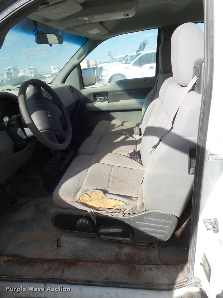 image for item DA7631 2005 Ford F150 SuperCab pickup truck