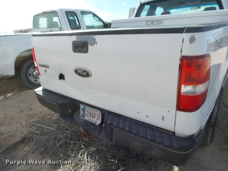 image for item DA7631 2005 Ford F150 SuperCab pickup truck