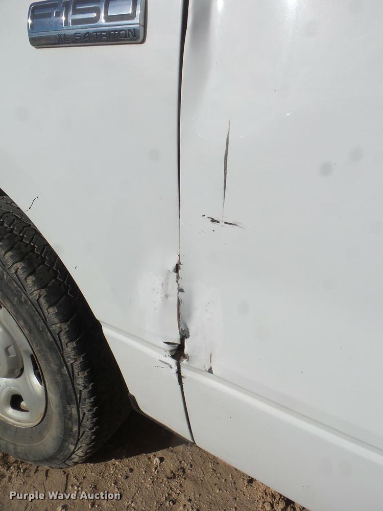 image for item DA7631 2005 Ford F150 SuperCab pickup truck