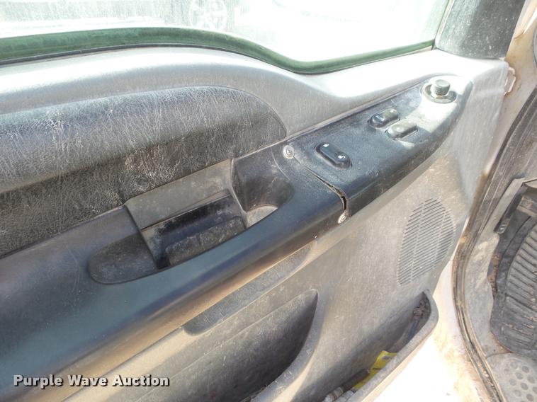 image for item DA7632 2006 Ford F250 Super Duty SuperCab pickup truck