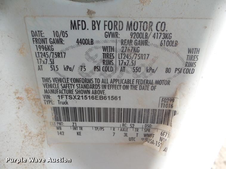 image for item DA7632 2006 Ford F250 Super Duty SuperCab pickup truck