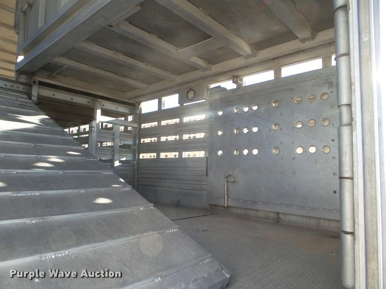 image for item DA7646 1996 Eby livestock trailer