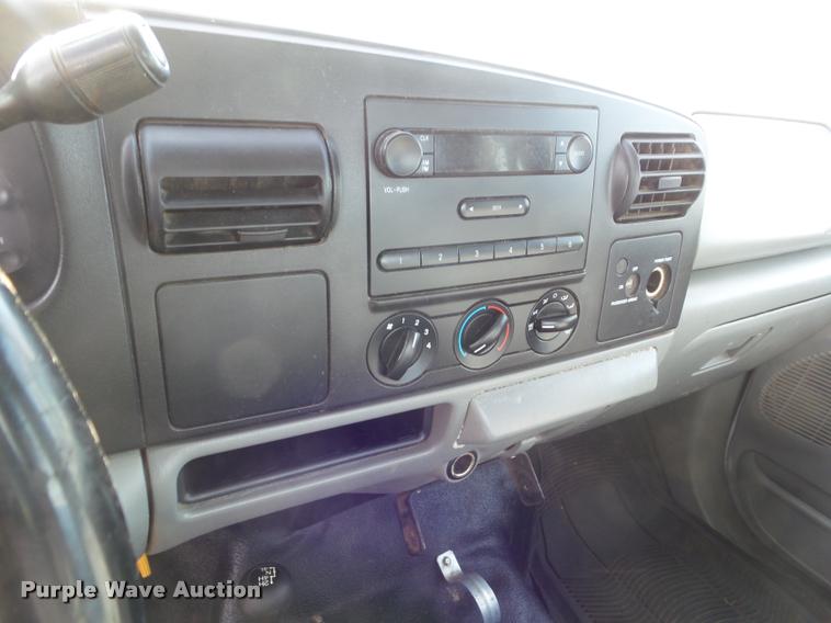 image for item DA7659 2007 Ford F250 Super Duty SuperCab pickup truck