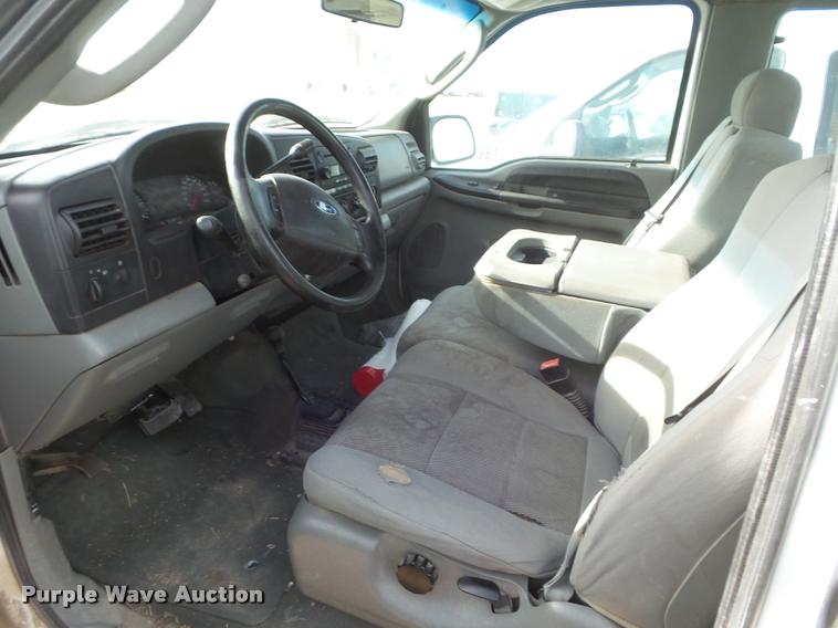 image for item DA7660 2005 Ford F250 Super Duty SuperCab pickup truck