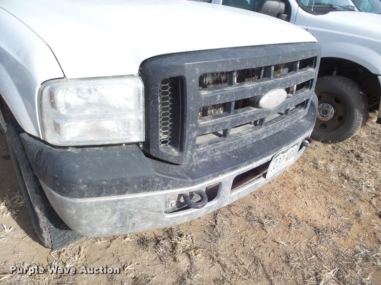 image for item DA7661 2007 Ford F250 Super Duty SuperCab pickup truck